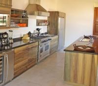 Villa Kitchen